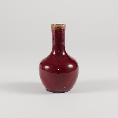 Copper red flamb&eacute; glazed porcelain bottle vase, China, Qing Dynasty, late 19th century