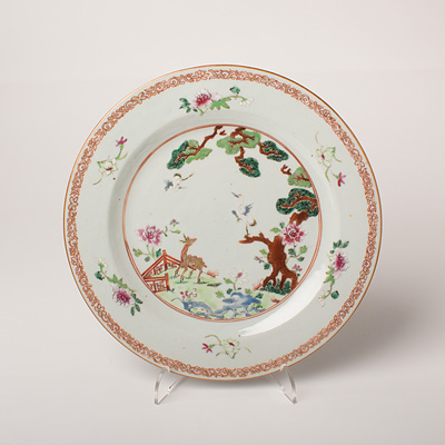 Famille rose porcelain plate, China, Qianlong, mid-late 18th century